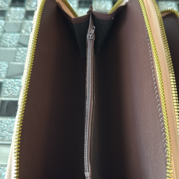 Blush Kiss Butterfly Wallet with Gold Hardware - Picture 6 of 7